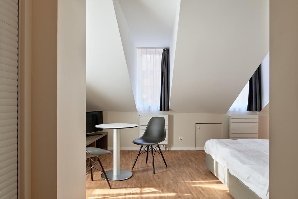 Hotel Hine Adon Fribourg Buitenkant foto