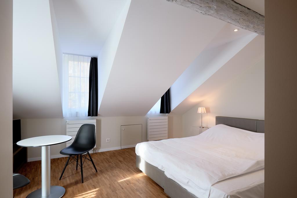Hotel Hine Adon Fribourg Buitenkant foto