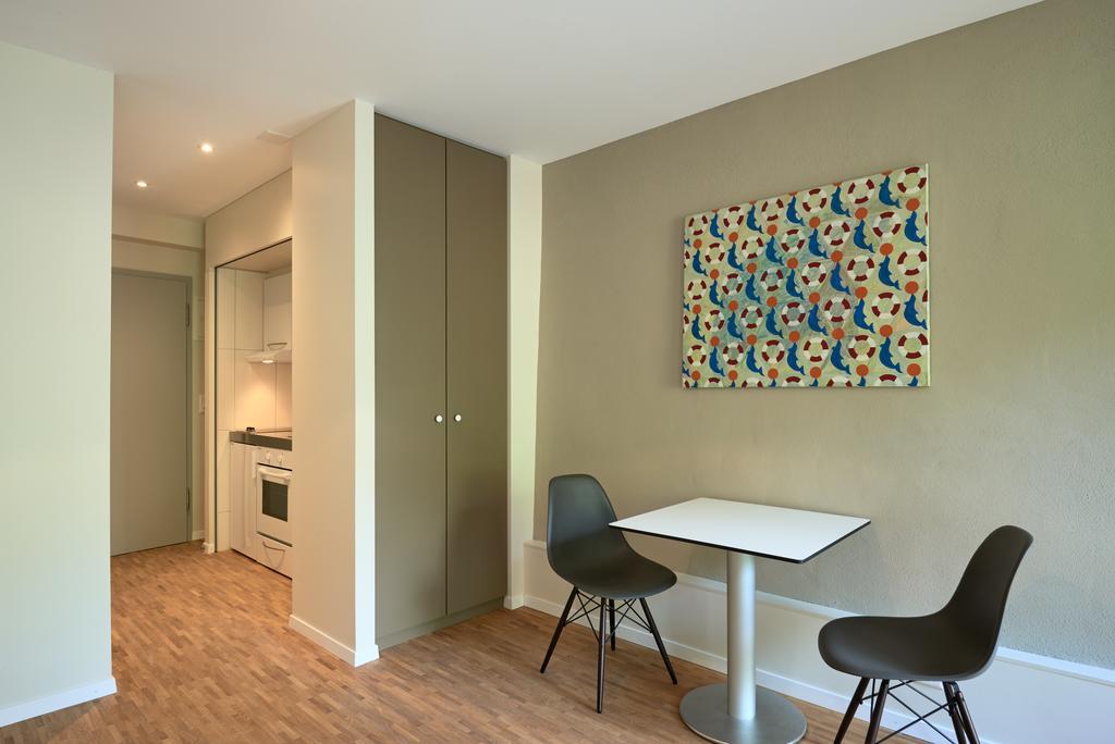 Hotel Hine Adon Fribourg Buitenkant foto