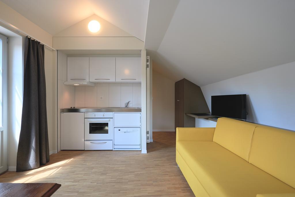 Hotel Hine Adon Fribourg Buitenkant foto