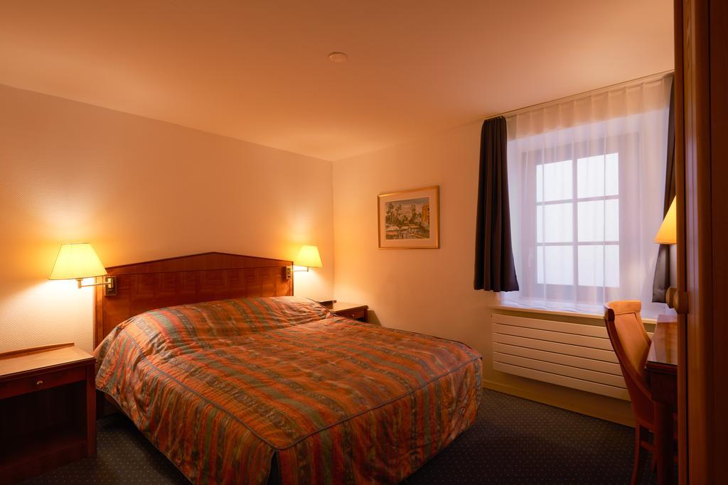 Hotel Hine Adon Fribourg Buitenkant foto