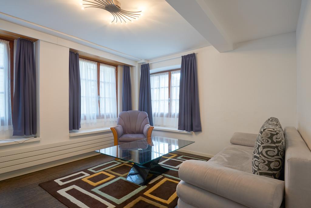 Hotel Hine Adon Fribourg Buitenkant foto