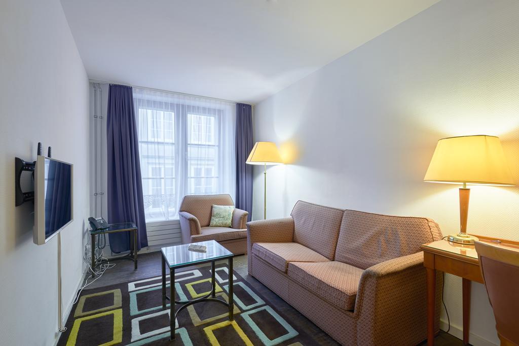 Hotel Hine Adon Fribourg Buitenkant foto